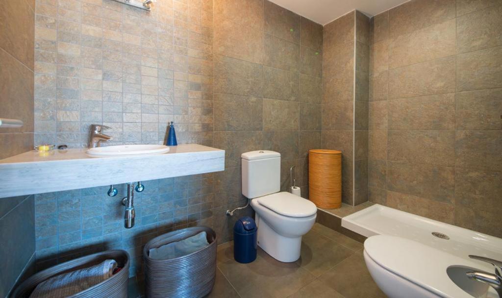 Magnificent Apartment Close To The Beach Sant Adrià de Besòs Exterior foto
