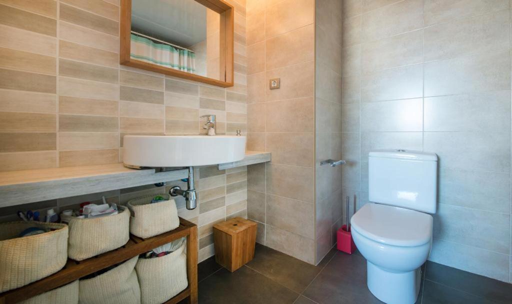 Magnificent Apartment Close To The Beach Sant Adrià de Besòs Exterior foto
